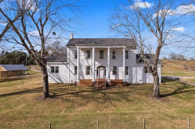 Calf Killer River Home For Sale in Sparta Tennessee