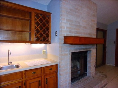 3130 SOUTHERN SUN DRIVE, 78415 NESTLED IN THE HIGHLY DESIRABLE - photo 6