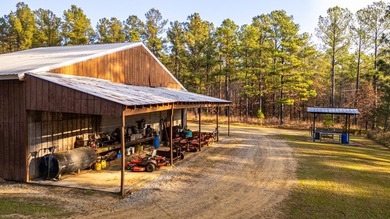 Located just minutes from historic Macon, Georgia, Buckelew Farm - photo 15