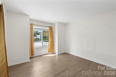Welcome to 7619 Mariner Cove Drive in the highly sought-after - photo 16
