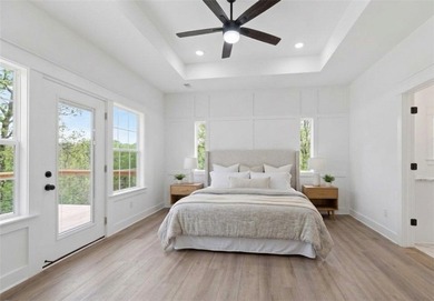 Stunning 2,890 sq ft brick estate on a private .47-acre - photo 17
