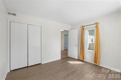 Welcome to 7619 Mariner Cove Drive in the highly sought-after - photo 17