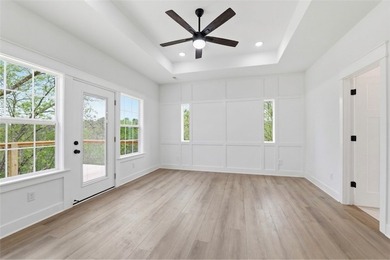 Stunning 2,890 sq ft brick estate on a private .47-acre - photo 18