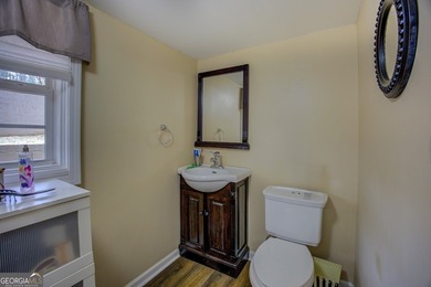 LOCATION, LOCATION, LOCATION... Big price reduction on this cozy - photo 18