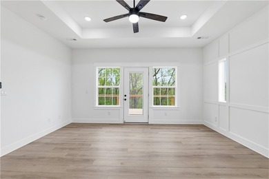 Stunning 2,890 sq ft brick estate on a private .47-acre - photo 19