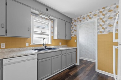 Cozy brick cape cod in excellent location! This home offers - photo 21