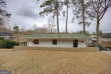 LOCATION, LOCATION, LOCATION... Big price reduction on this cozy - photo 25
