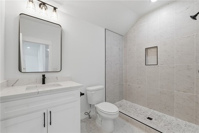 Stunning 2,890 sq ft brick estate on a private .47-acre - photo 29