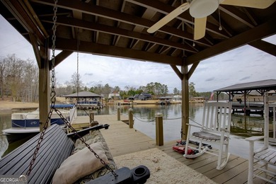 LOCATION, LOCATION, LOCATION... Big price reduction on this cozy - photo 29
