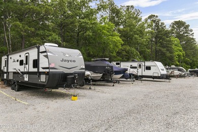Now available: Mississippi RV & Boat Storage, a fully - photo 29