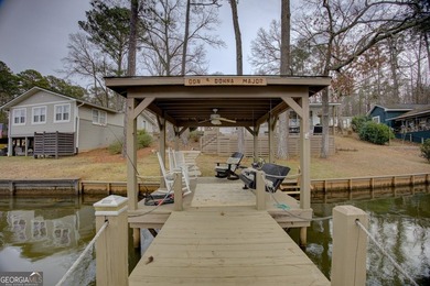 LOCATION, LOCATION, LOCATION... Big price reduction on this cozy - photo 33