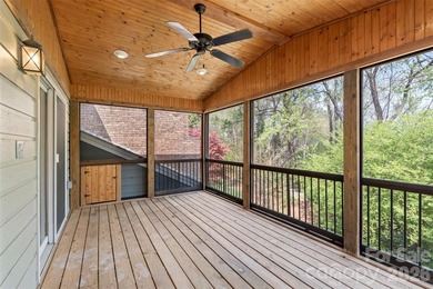 Welcome to 7619 Mariner Cove Drive in the highly sought-after - photo 37