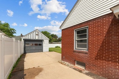 Cozy brick cape cod in excellent location! This home offers - photo 38