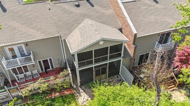 Welcome to 7619 Mariner Cove Drive in the highly sought-after - photo 40
