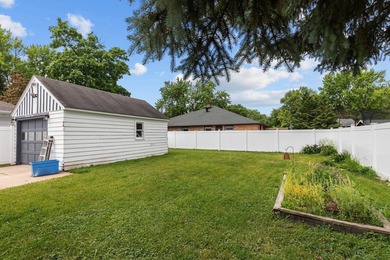 Cozy brick cape cod in excellent location! This home offers - photo 45