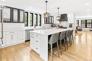 This exquisitely updated home is situated at the end of a - photo 9
