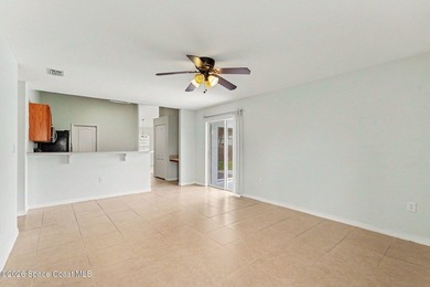 Discover the perfect blend of comfort and convenience in this - photo 15