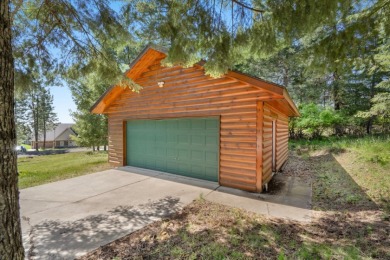 Exceptional furnished log home - photo 19