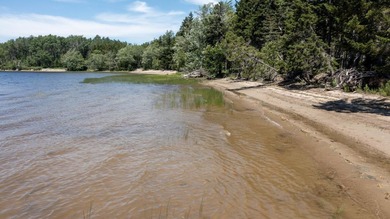Enjoy all seasons with unlimited lake access via the large - photo 38