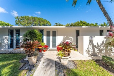 Discover a rare opportunity in Pinecrest with this beautifully - photo 7