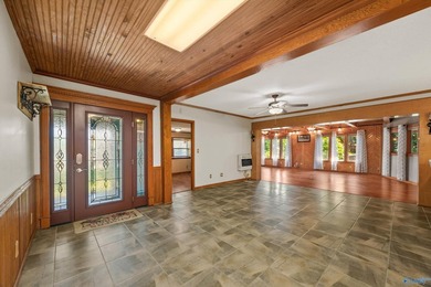 Welcome to your lake getaway with endless possibilities! Whether - photo 11