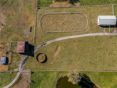 Luxury Estate on 40+/- Acres. Customize the arena to your - photo 32