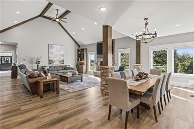 Luxury Estate on 40+/- Acres. Customize the arena to your - photo 34