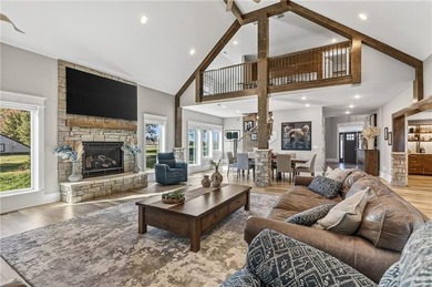 Luxury Estate on 40+/- Acres. Customize the arena to your - photo 36