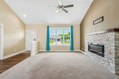 Like new & move-in ready ranch offering convenient single-level - photo 8