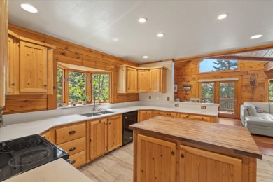Exceptional furnished log home - photo 22