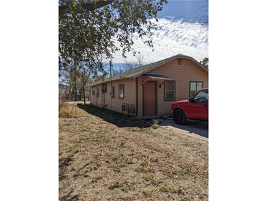 Exceptional opportunity to own a 5-unit income producing - photo 6