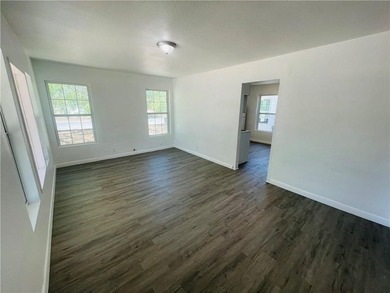 Exceptional opportunity to own a 5-unit income producing - photo 9