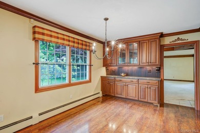 Great opportunity to make this 3-bedroom, 2-bath home your own! - photo 11