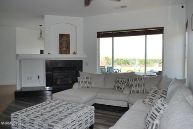 VIEWS, VIEWS, VIEWS!!! Don't miss this AWESOME 4 bedroom, 2 bath - photo 11