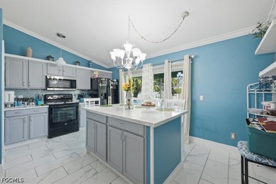 Welcome to this beautifully maintained 3-bedroom, 2-bath home - photo 13