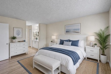 Beautifully renovated 2 BD, 2 BA first-floor condo in Century - photo 18