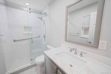 Great opportunity to make this 3-bedroom, 2-bath home your own! - photo 19