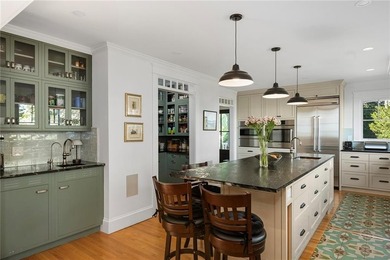 Spectacular waterfront estate perched high above Narragansett - photo 19