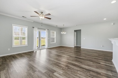 Check out this awesome 3 bed/2 bath home located just minutes - photo 22