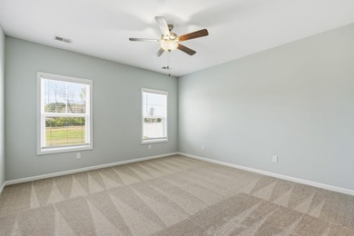 Check out this awesome 3 bed/2 bath home located just minutes - photo 24