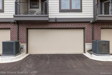 The Townhomes on Notre Dame offer modern living in the heart of - photo 35