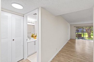 Beautifully renovated 2 BD, 2 BA first-floor condo in Century - photo 35