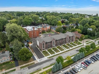 The Townhomes on Notre Dame offer modern living in the heart of - photo 36