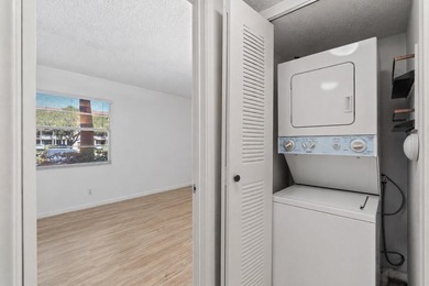 Beautifully renovated 2 BD, 2 BA first-floor condo in Century - photo 36