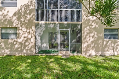 Beautifully renovated 2 BD, 2 BA first-floor condo in Century - photo 41
