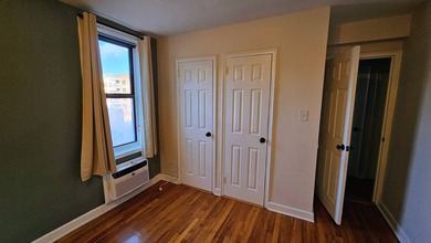Welcome to this stunning, sun-drenched one-bedroom co-op - photo 6