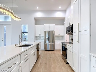 Welcome to 620 SW 26th Street, Cape Coral! This stunning - photo 13