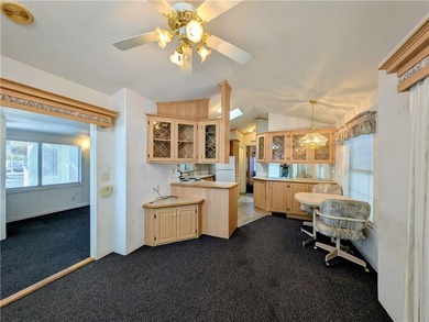Large home with plenty of potential to make it your own. Nice - photo 14
