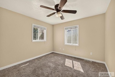 Oversized Corner Lot! Welcome to this beautifully maintained - photo 15