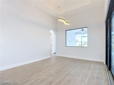 Welcome to 620 SW 26th Street, Cape Coral! This stunning - photo 16